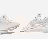 Clifton 10, Size 10