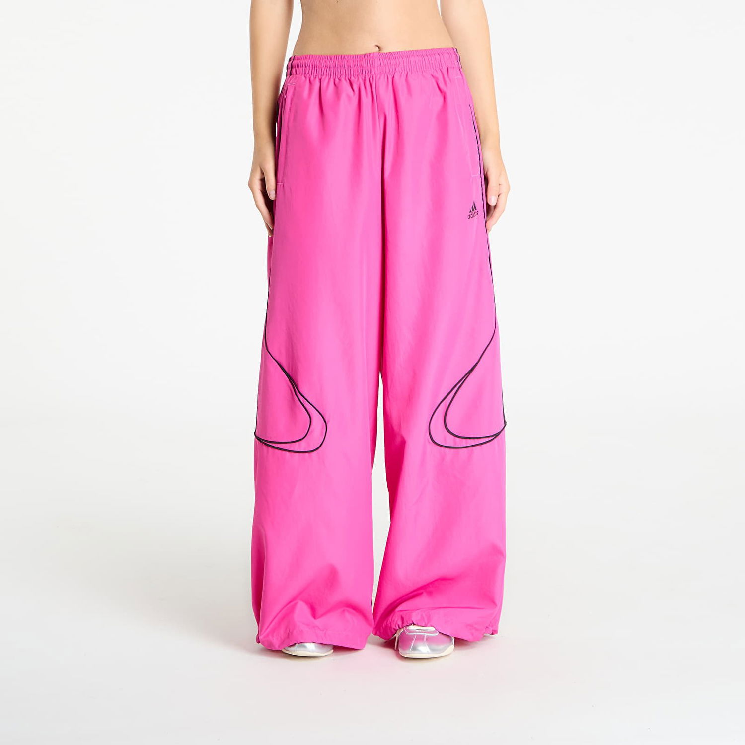 Hlače adidas Originals Teamgeist Adicolor Oversized Woven Track Pants Roza | JV7481, 0