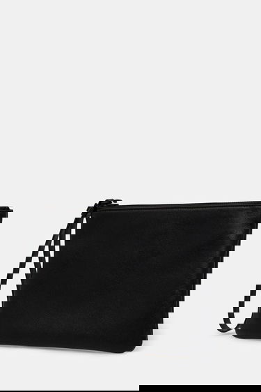 Torbica Common Projects Small Flat Leather Pouch Črna | 9187.7547, 1