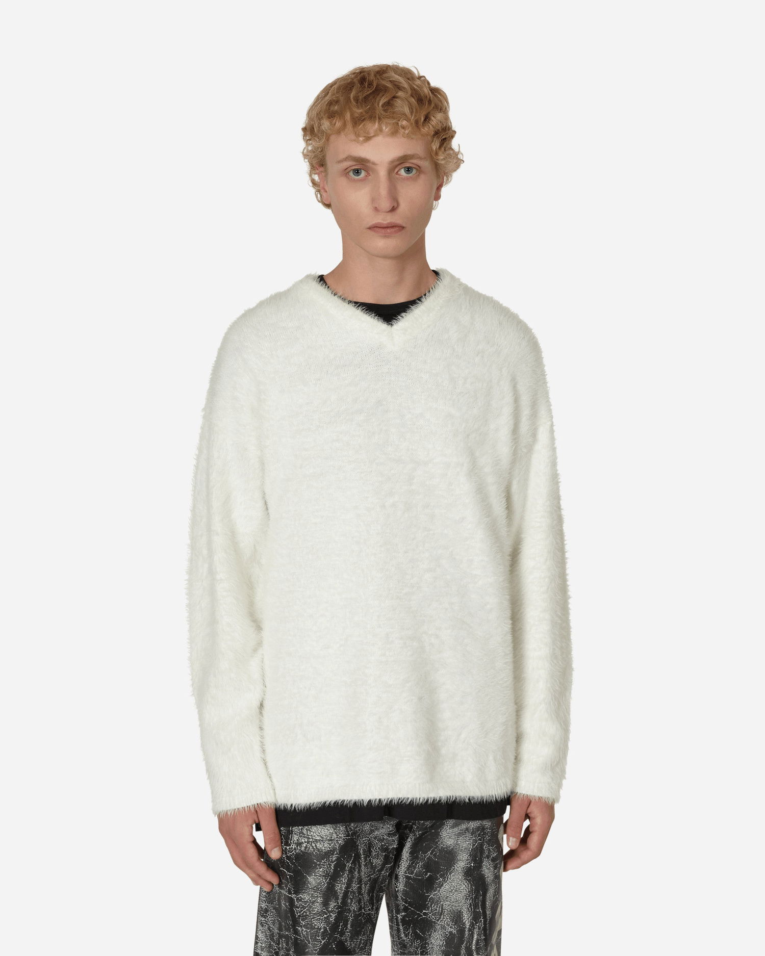 Pleteni pulover ERL V-Neck Fuzzy Sweater Bela | ERL05N010 1, 0