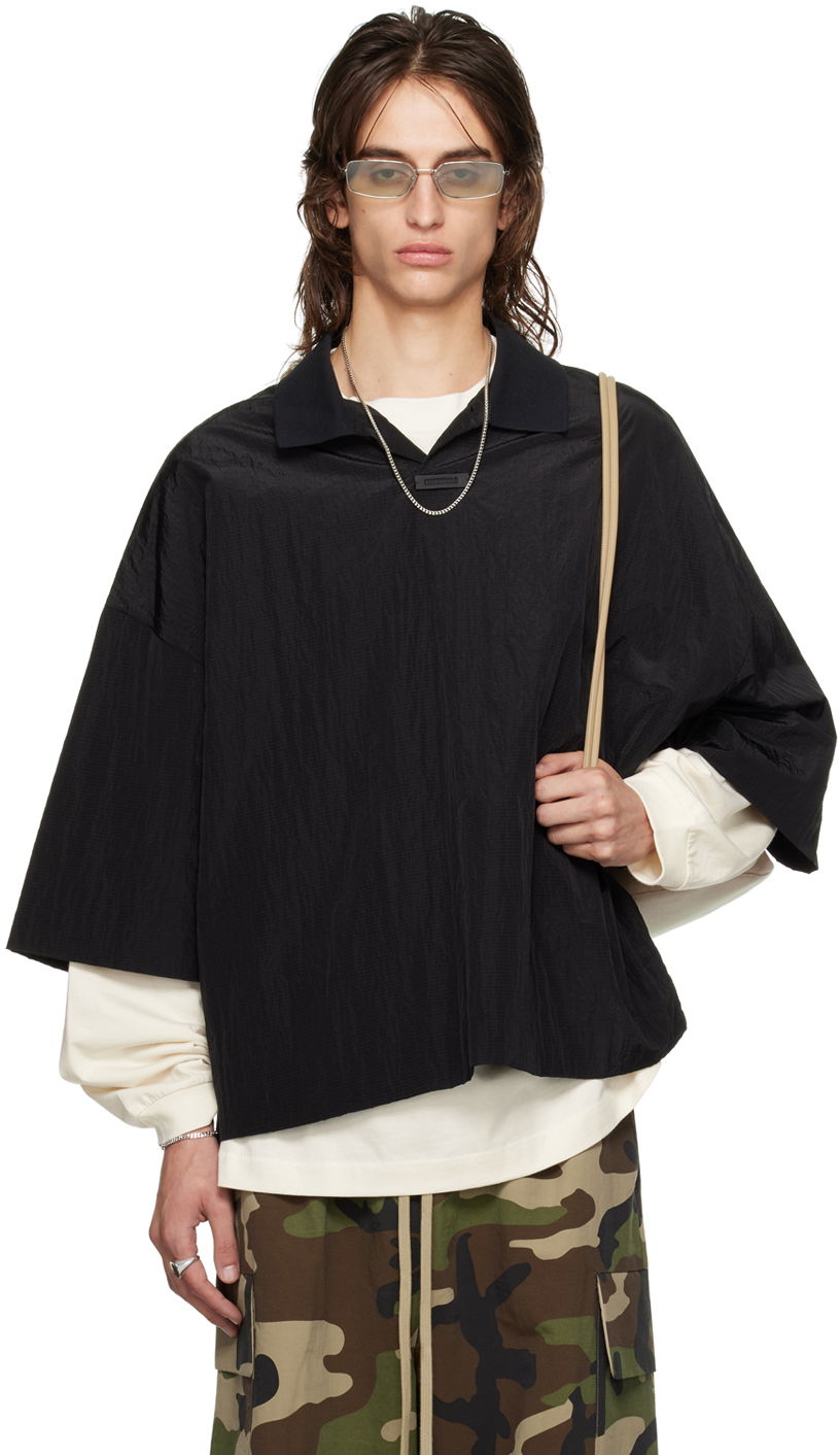 Polo majica Fear of God ESSENTIALS Logo Patch Polo Črna | 186BT244120F