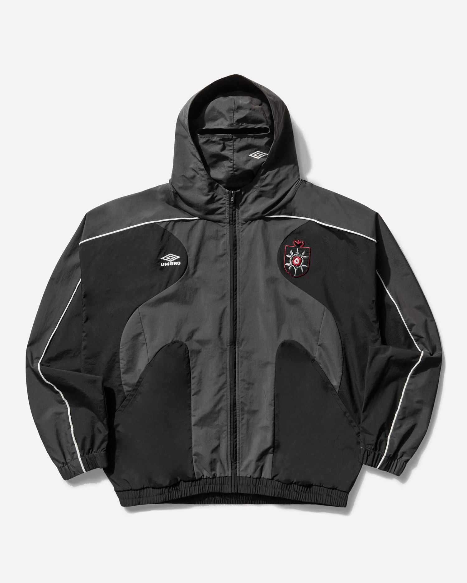 Jakna Umbro Rose Crest Masked Track Jacket Črna | UBMW0344FA217 BLK0041, 1