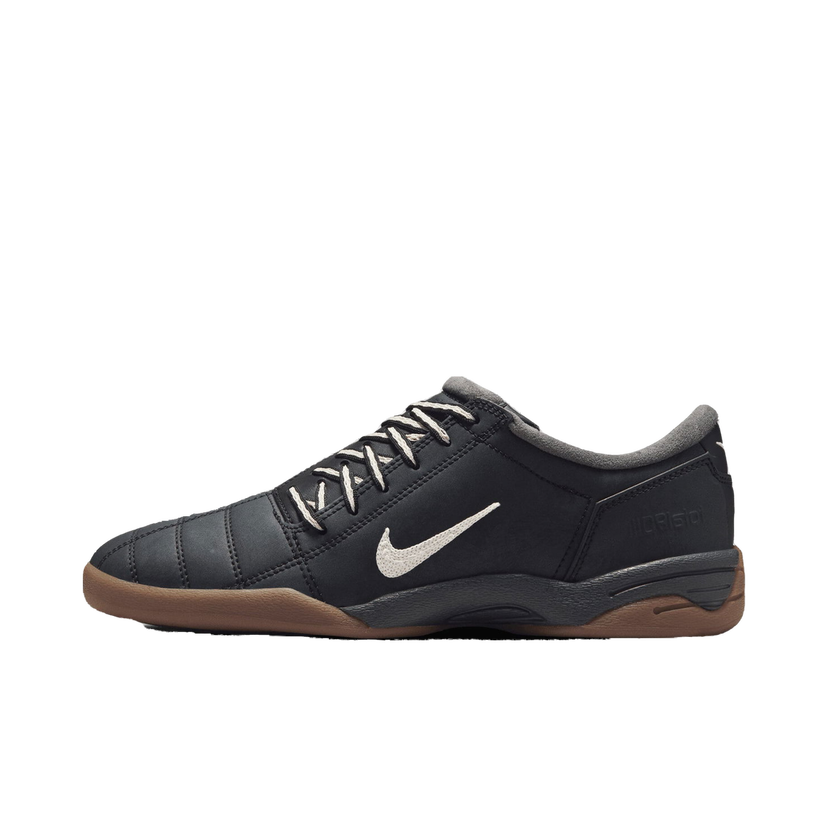 Superge in čevlji Nike Total 90 Črna | IH2314-002