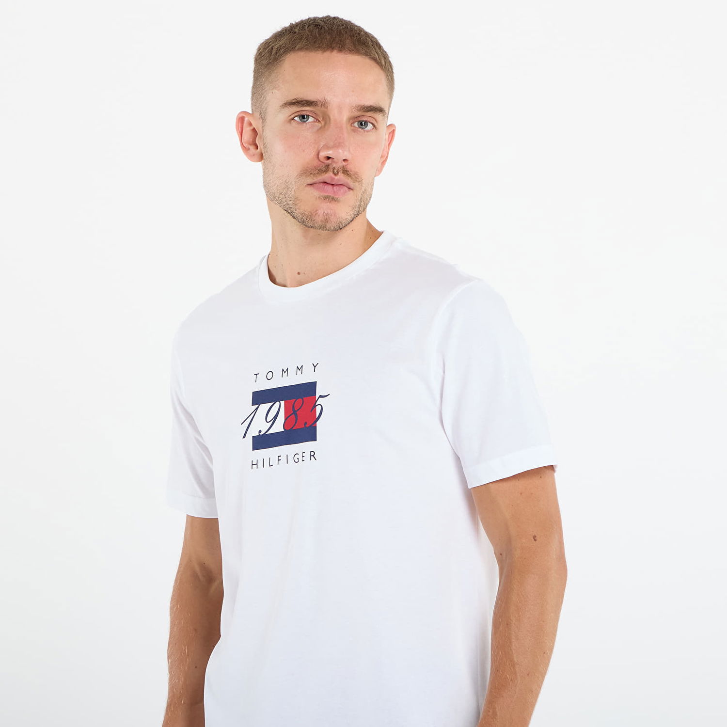 Majica Tommy Hilfiger Tommy Hilfiger Linear Flag Graphic Tee Bela | MW0MW41338 YBR, 1