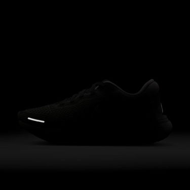 Superge in čevlji Nike ZoomX Invincible Run Flyknit W Črna | CT2229-002, 4