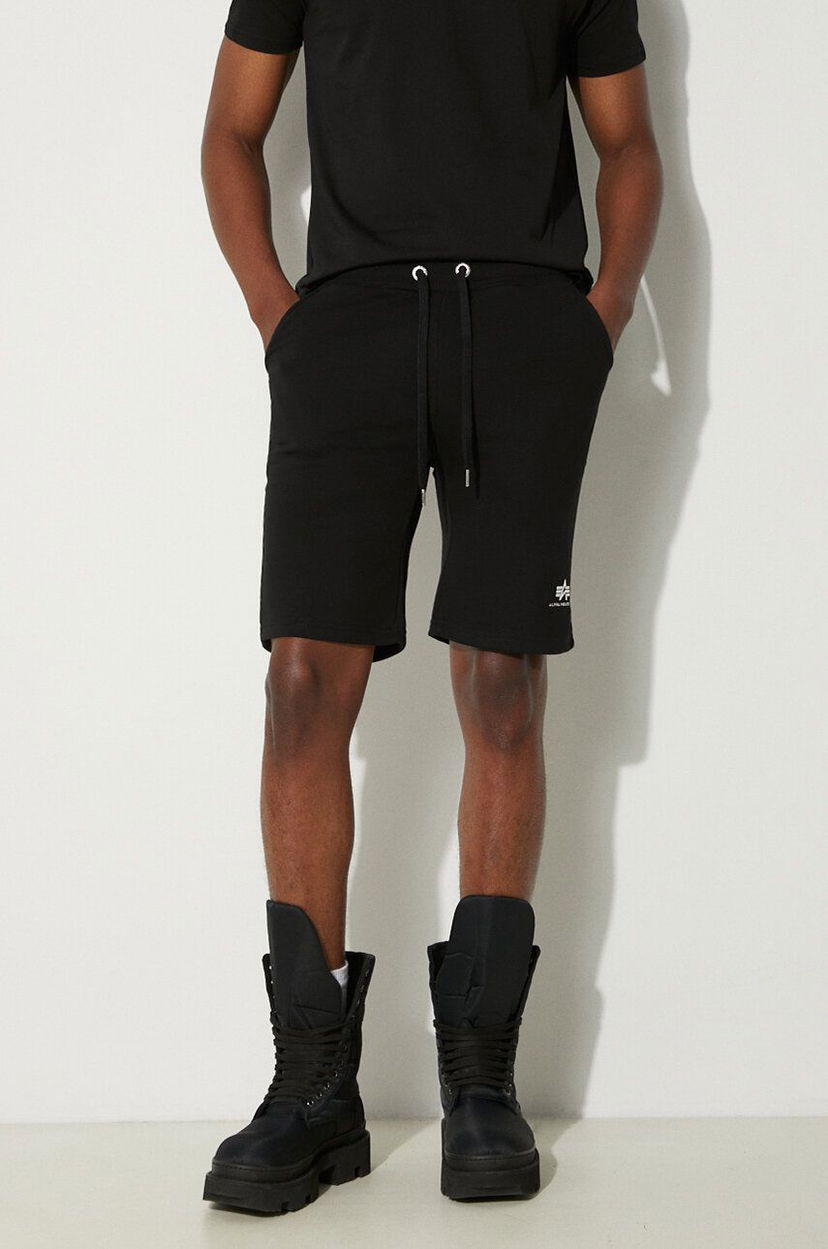 Kratke hlače Alpha Industries Basic Shorts Črna | 116363FP.530