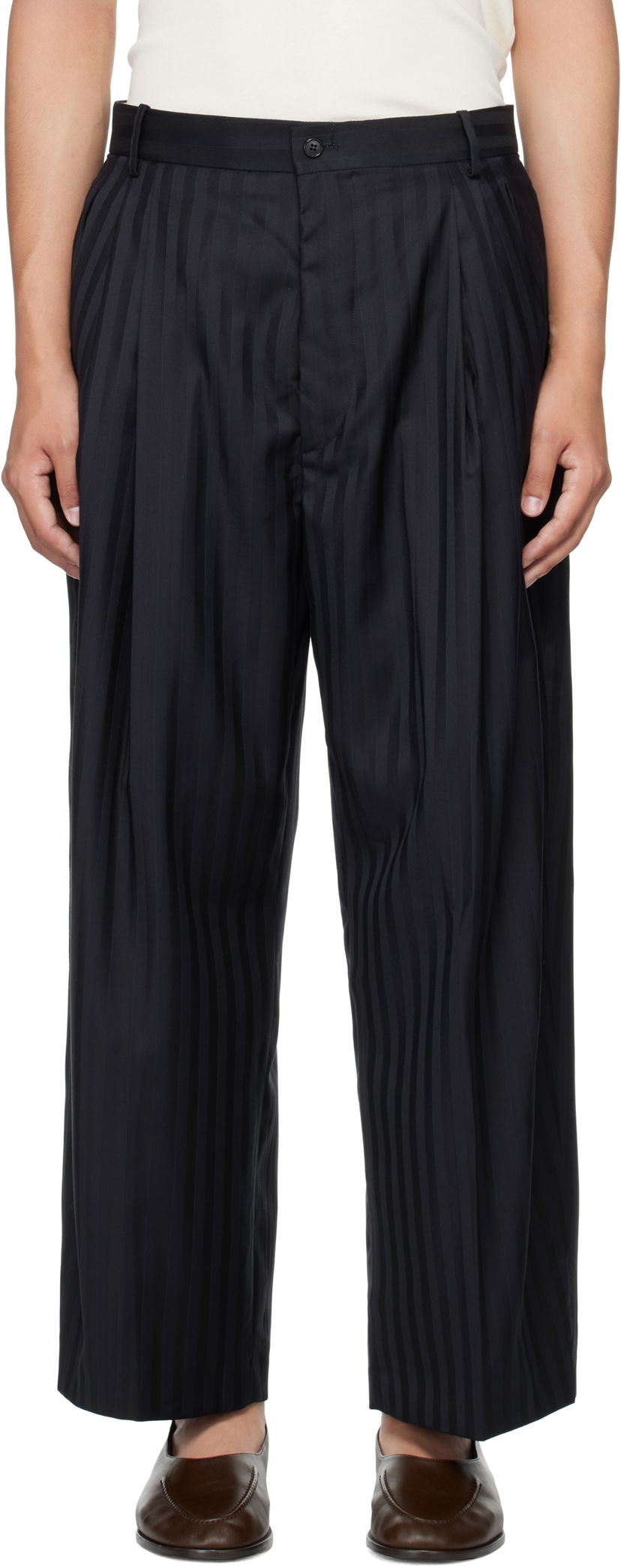 Hlače HED MAYNER Hed Mayner Wool Pleated Trousers Črna | HMMB30012A-HB210