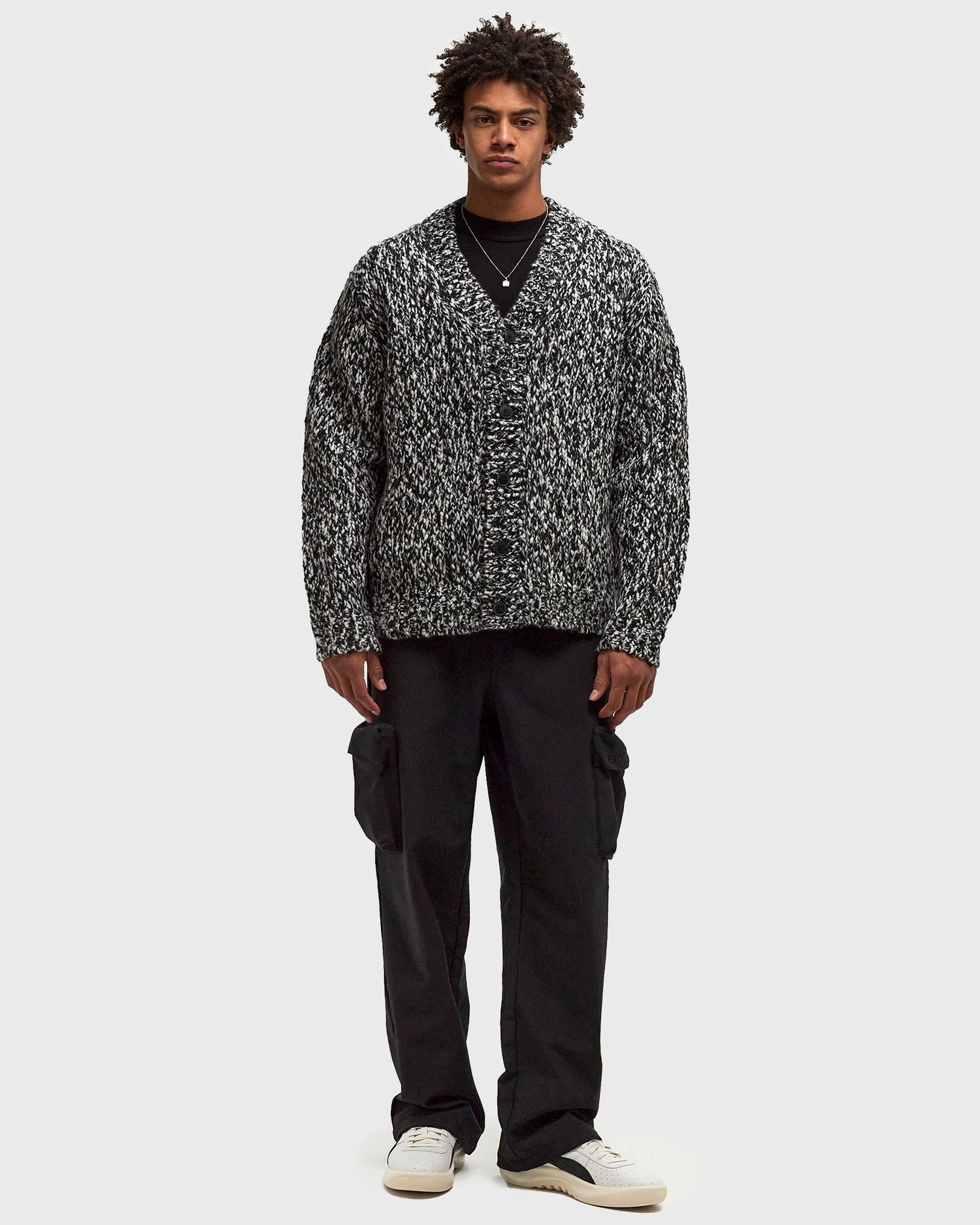 Pleteni pulover CLOSED Black & White Speckled Button-Up Cardigan Črna | C86758-94A-22-100, 1