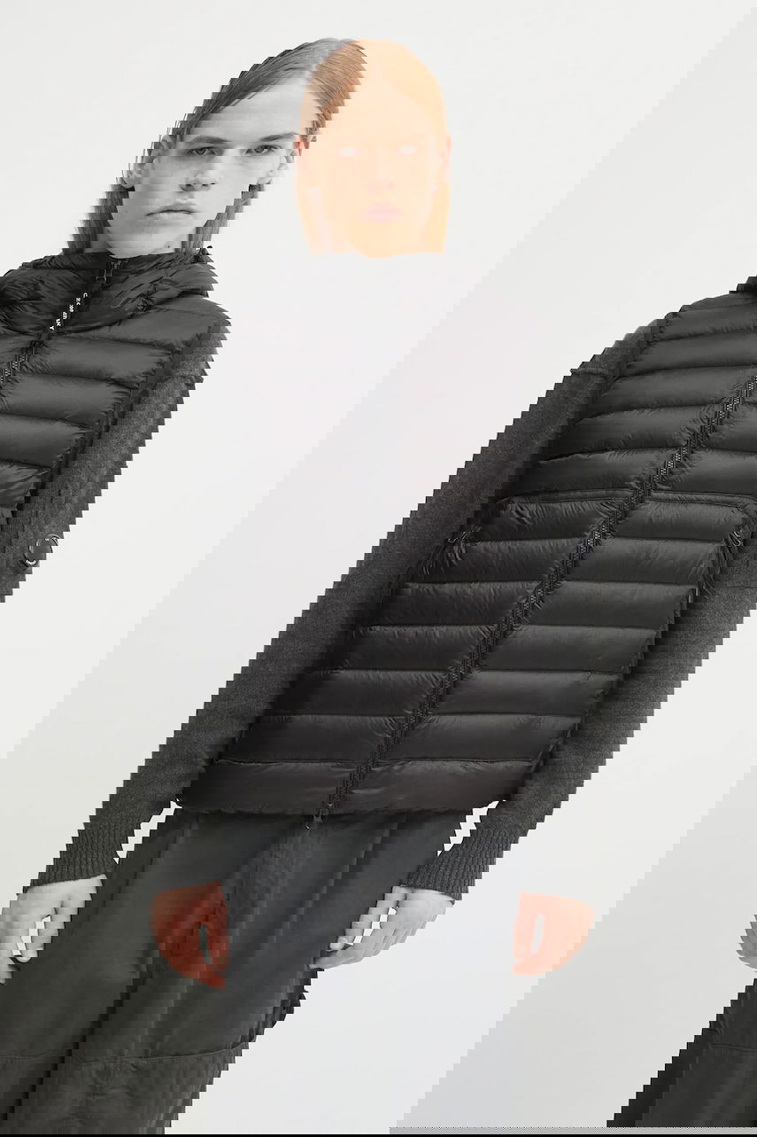 Telovnik C.P. Company C.P. Company Hooded Down Vest Črna | 19CMVE032A110416A, 0
