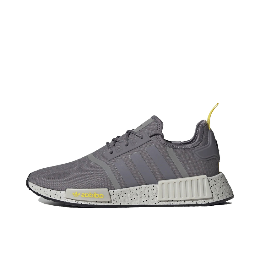 Superge in čevlji adidas Originals NMD R1 Trace Grey Speckle Siva | GX9534