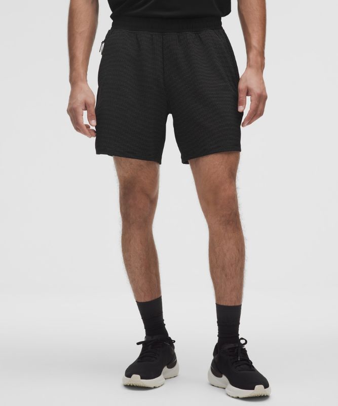 Kratke hlače lululemon Short Pace Breaker linerless reflective mesh 18 cm Črna | prod20001643, 1