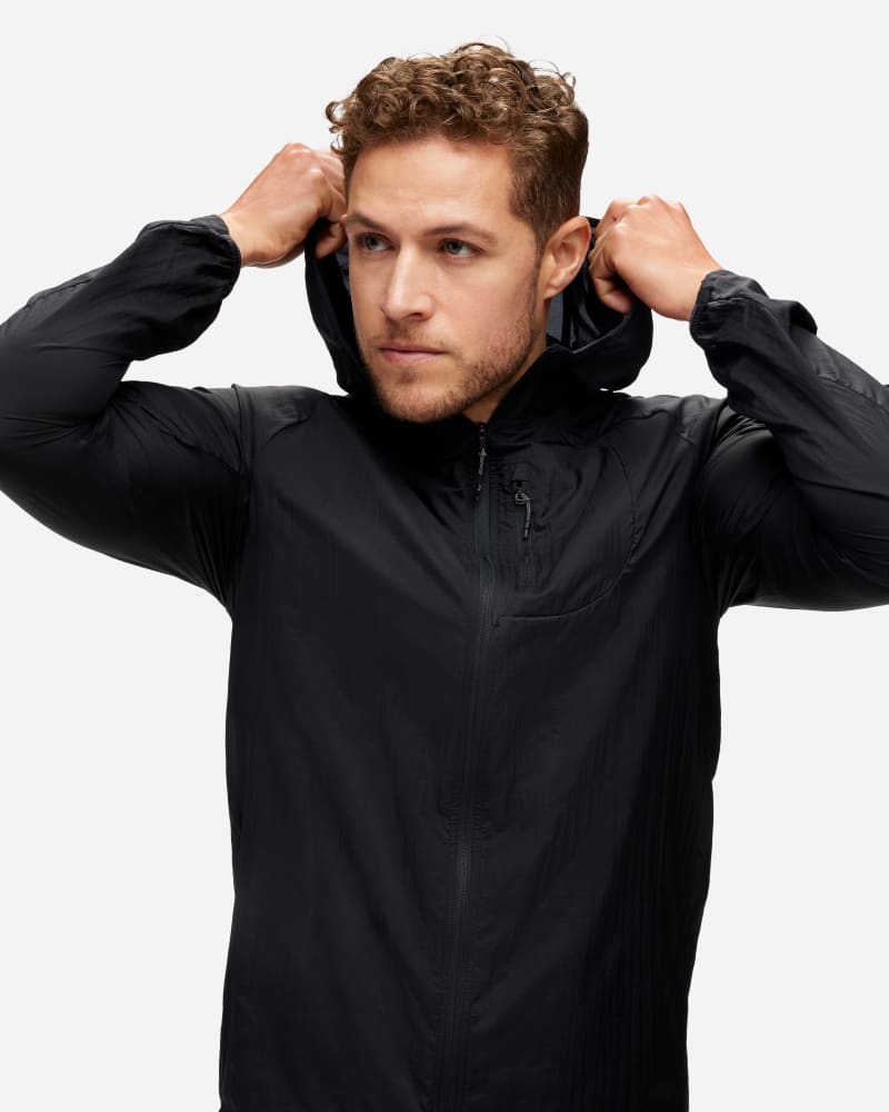Vetrovka Hoka One One Skyflow Lightweight Running Jacket Črna | 1141690-BLK