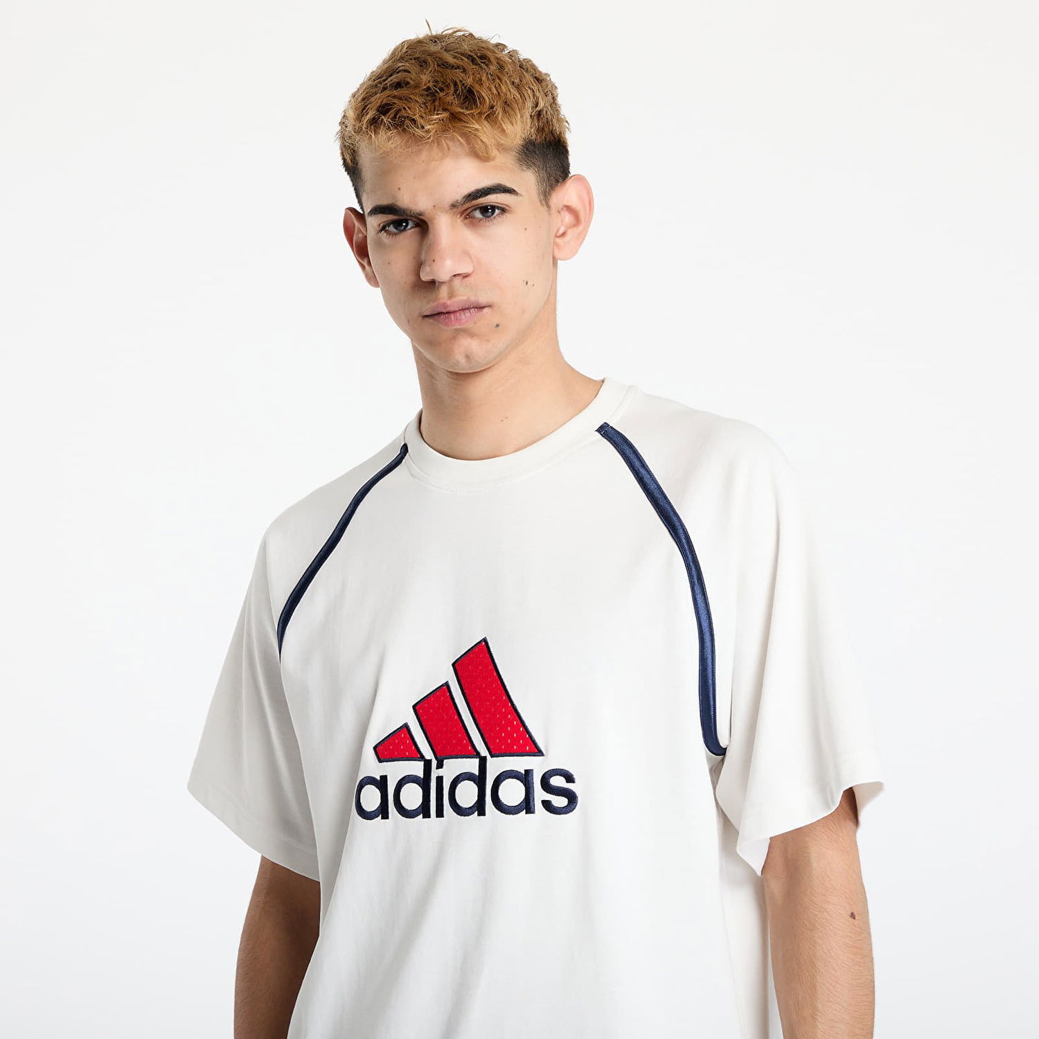 Majica adidas Performance Badge Tee Bela | IM7840, 1