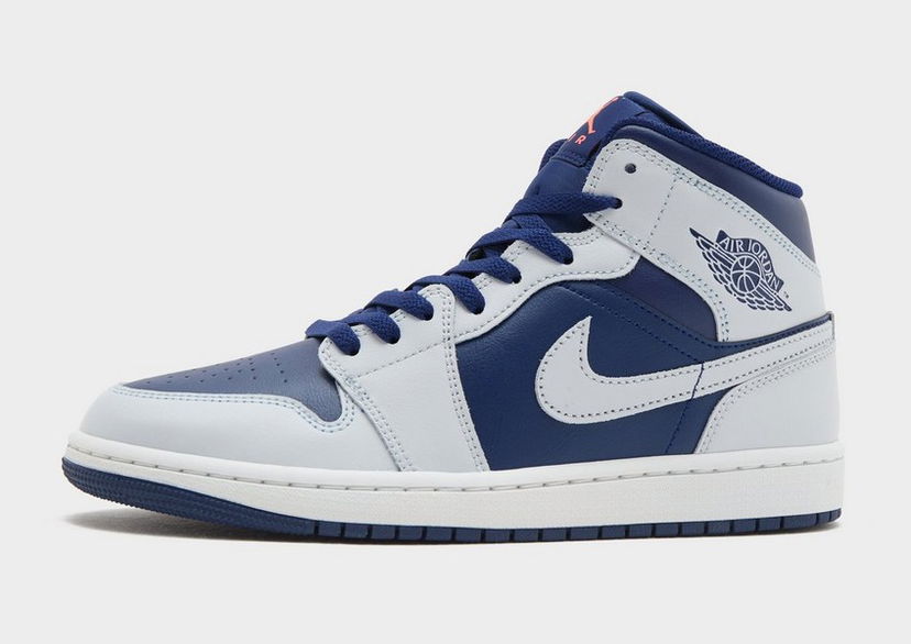 Superge in čevlji Jordan Air Jordan 1 Mid Bela | DQ8426-403