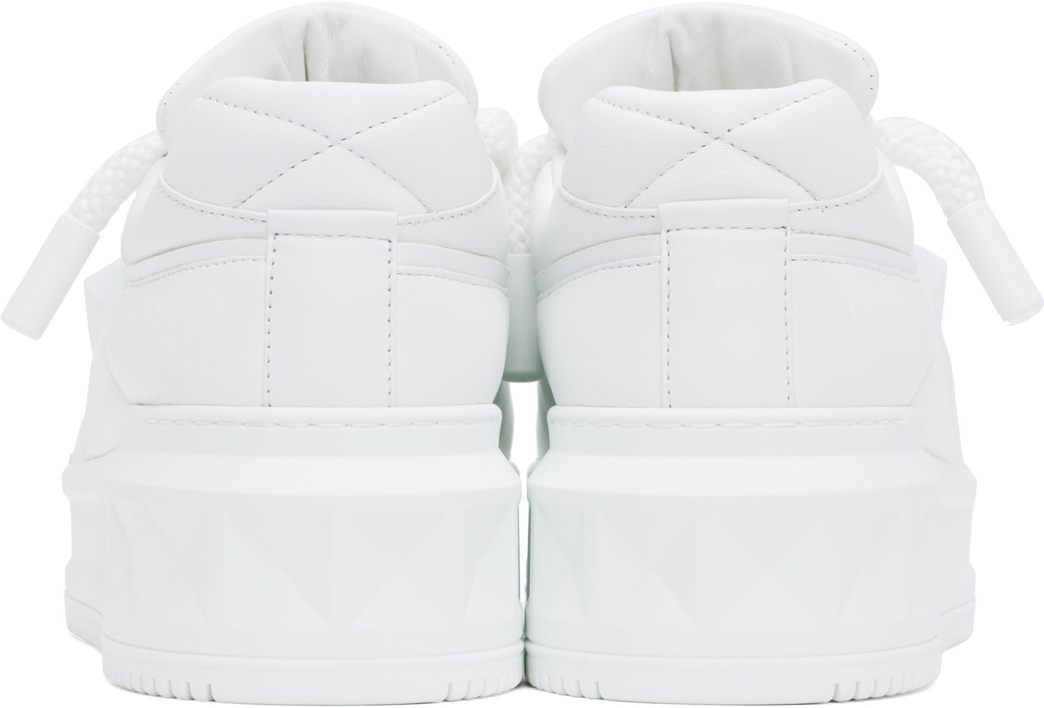 Superge in čevlji Valentino Valentino Garavani One Stud XL Nappa Leather Low-Top Bela | 6Y2S0G37XTM, 1