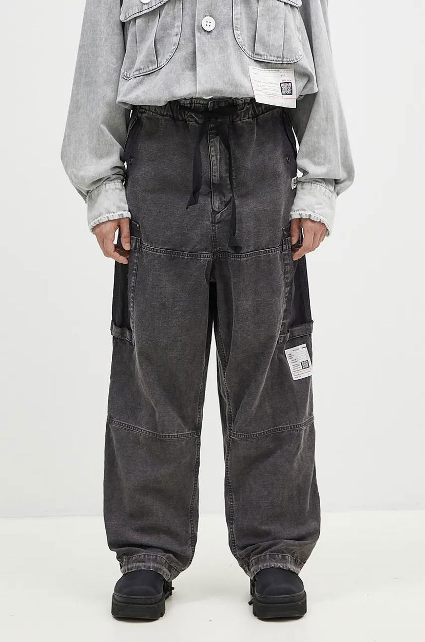 Cargo hlače Maison MIHARA YASUHIRO Satin Cargo Pants Črna | J13PT171