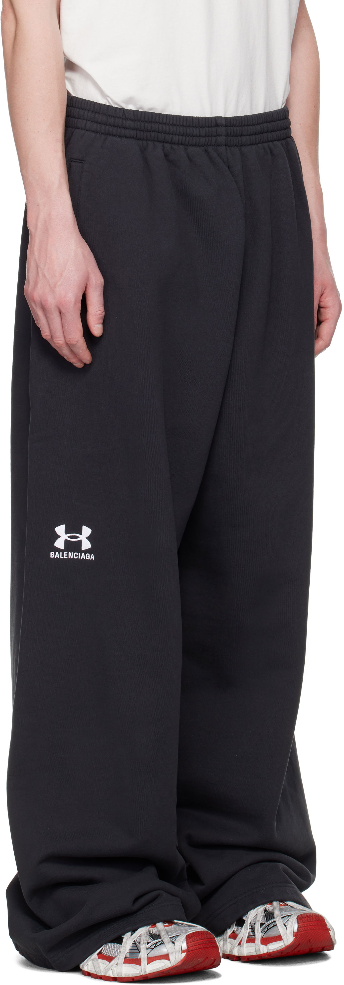 Trenirka Balenciaga Under Armour Edition Baggy Sweatpants Črna | 809709TRVB8, 1