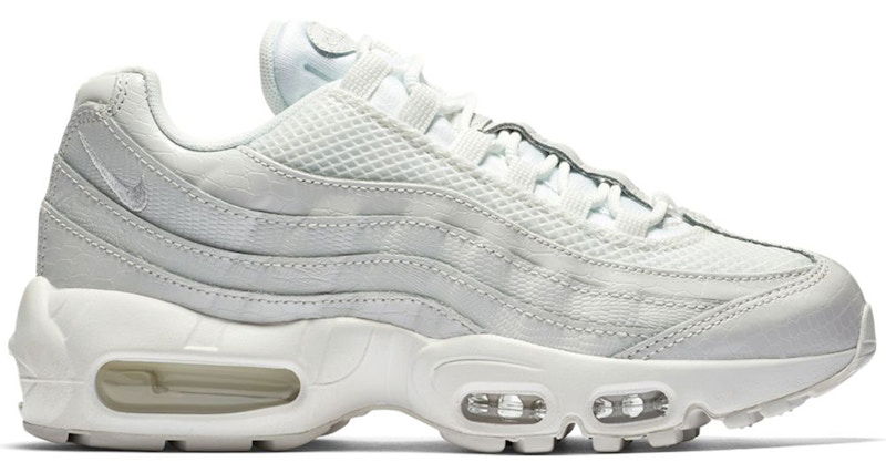 Superge in čevlji Nike Air Max 95 Triple Summit White W Bela | 807443-102