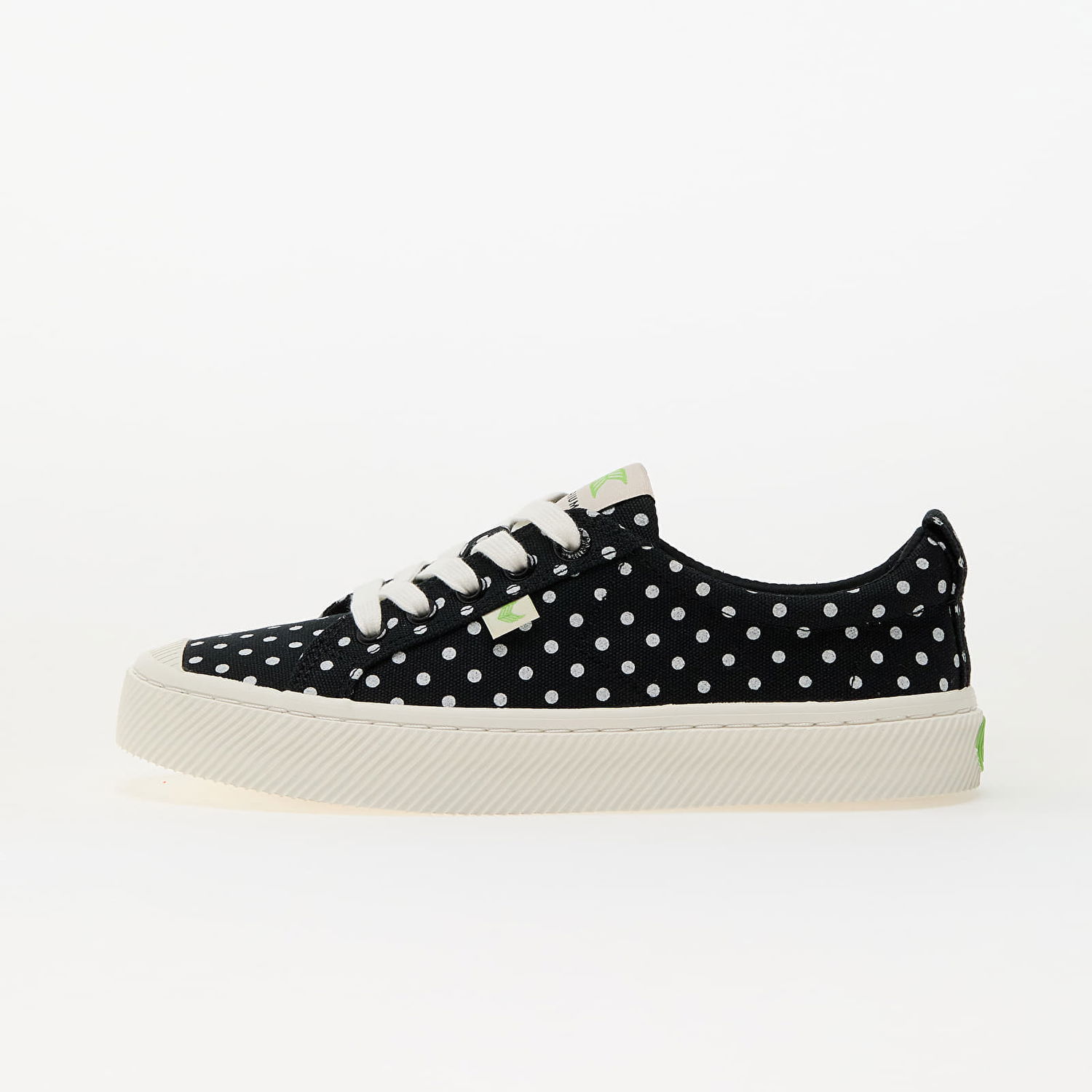 Superge in čevlji Cariuma W Oca Low Black Polka Dots Črna | 100103B17 W, 0