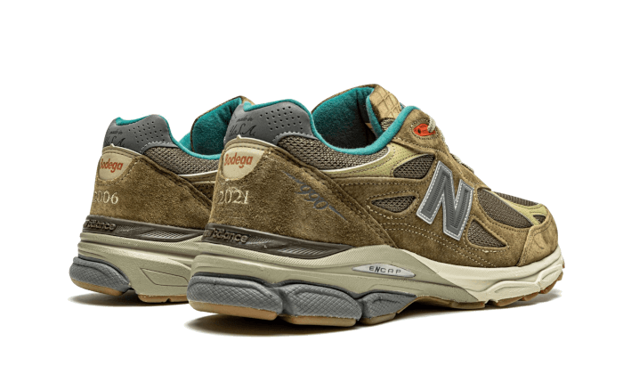 Superge in čevlji New Balance Bodega x 990v3 Made In USA ''Anniversary'' Rjava | M990BD3, 1