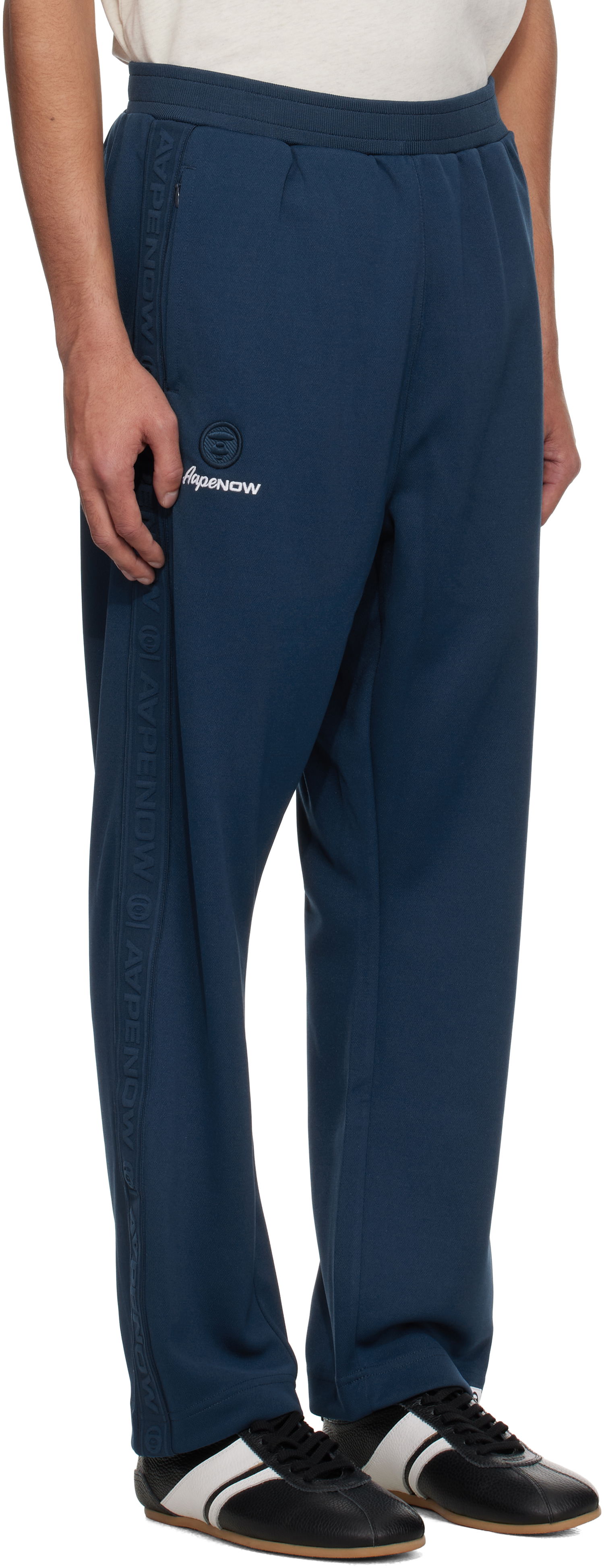 Trenirka AAPE by A Bathing Ape AAPE by A Bathing Ape 'AAPE Now' Sweatpants Mornarica | AAPPTMB674XXNNYX, 1