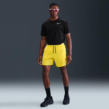 Kratke hlače Nike Nike Stride 7" Running Shorts Rumena | dm4761-718, 3