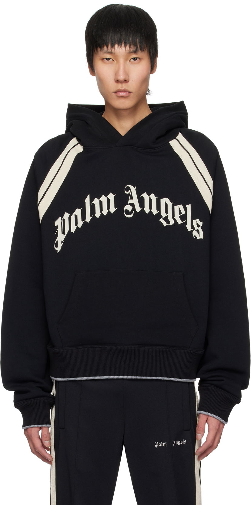 Pulover Palm Angels Palm Angels Track Hoodie with Curved Logo Črna | PMBB171S25FLE001100B