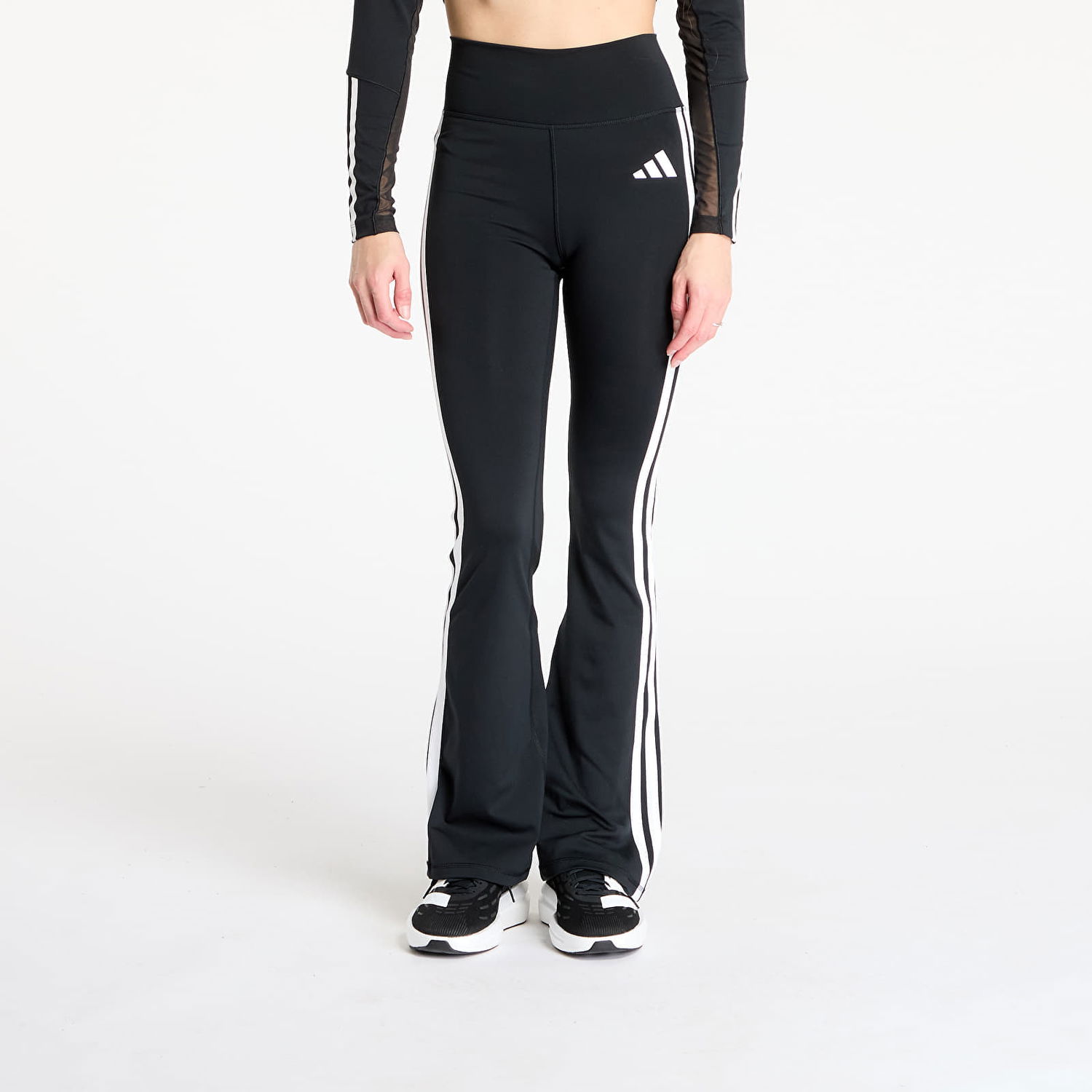 Pajkice adidas Performance Optime Essentials 3-Stripes Flared Leggings Črna | JD6544, 0