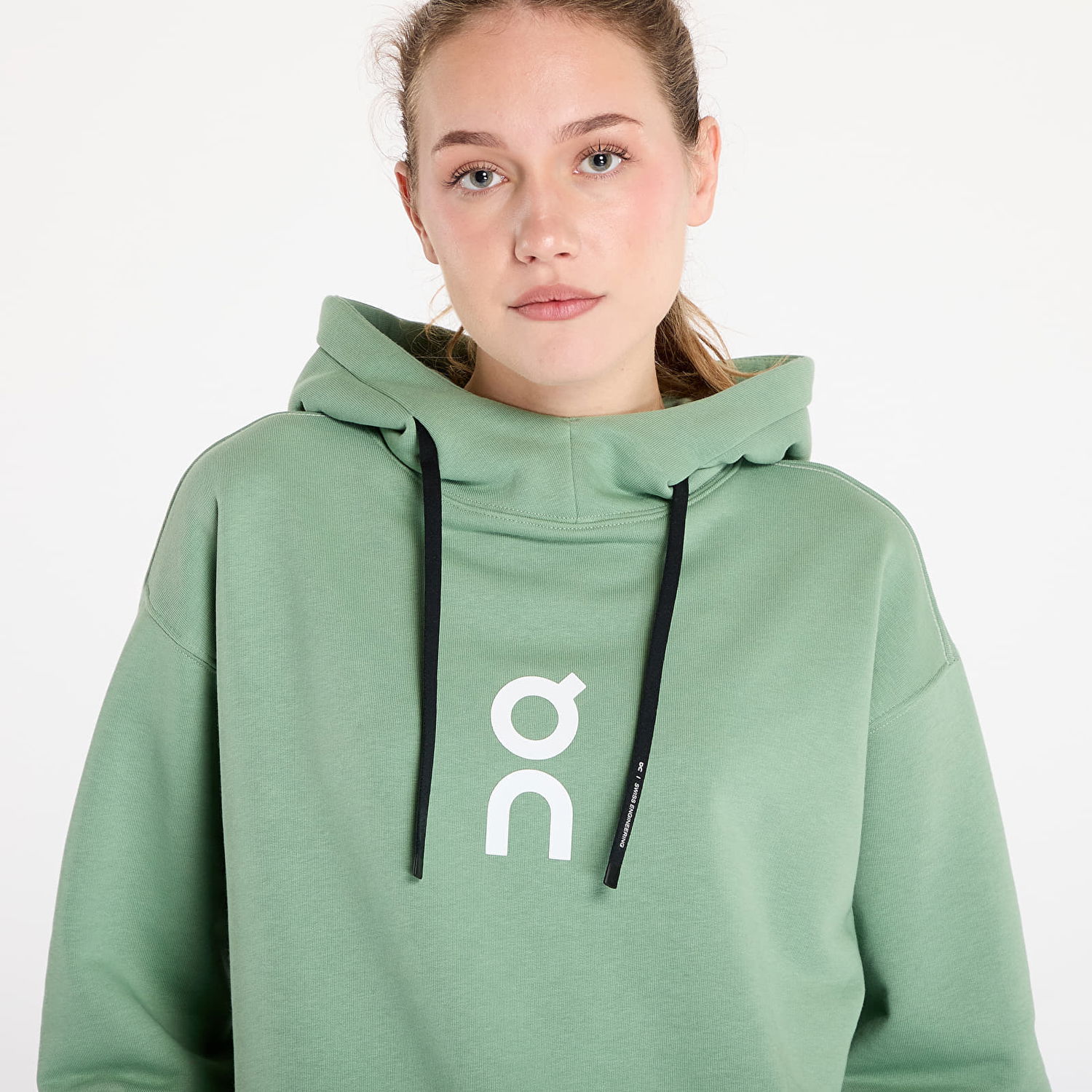 Pulover On Running On Club Hoodie Fern S Zelena | 1WE10042522, 1