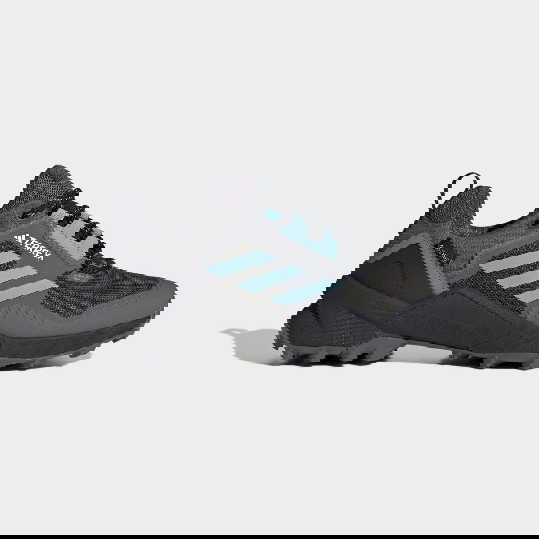 Superge in čevlji adidas Performance Terrex Swift R3 GORE-TEX Hiking Črna | HP8716, 0