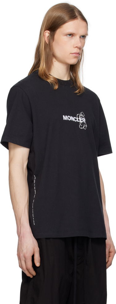 Majica Moncler Moncler Genius x FRGMT Hiroshi Fujiwara Cartoon Logo T-Shirt Črna | K109U8C00004M3265, 1