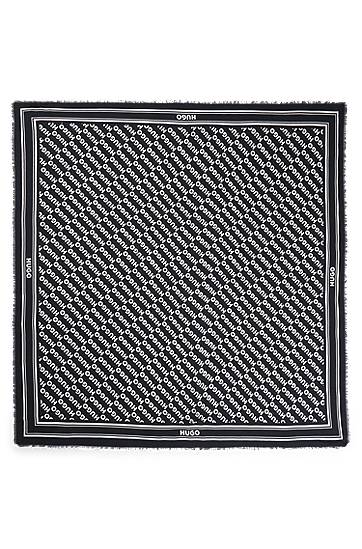 Šala BOSS HUGO Square Logo Print Scarf with Fringed Edging Črna | 50517680, 0