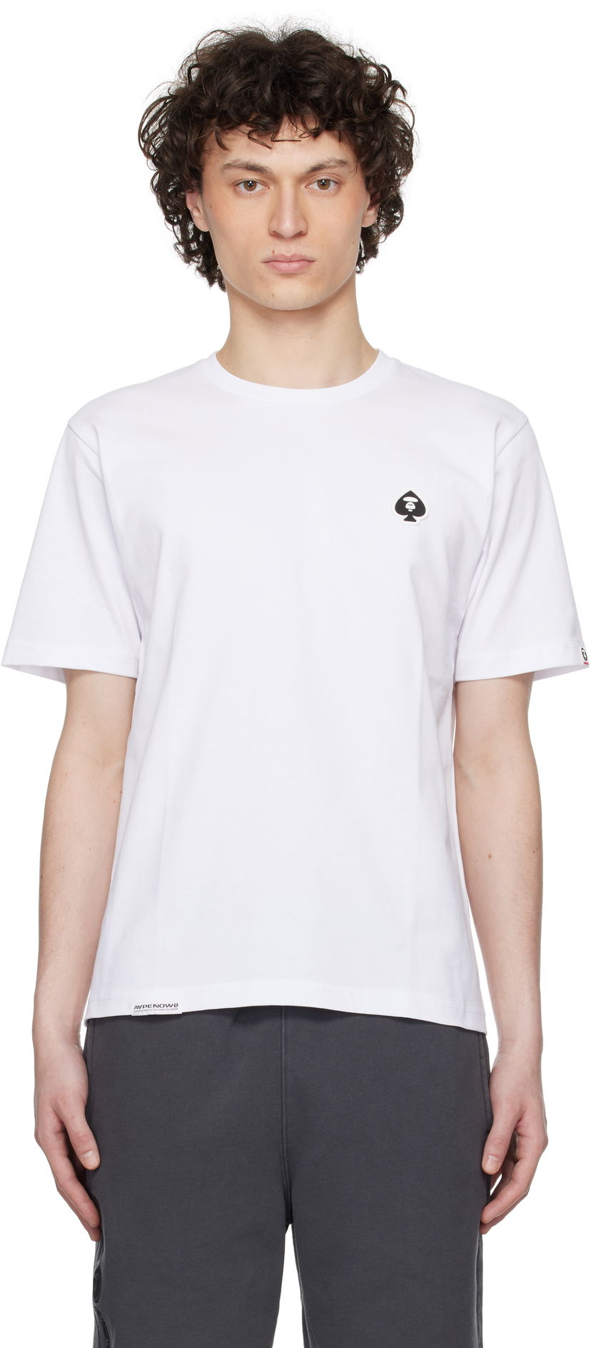 Majica AAPE by A Bathing Ape AAPE by A Bathing Ape 'AAPE Now' Spades Graphic T-Shirt Bela | AAPTEM1599XXNWHX