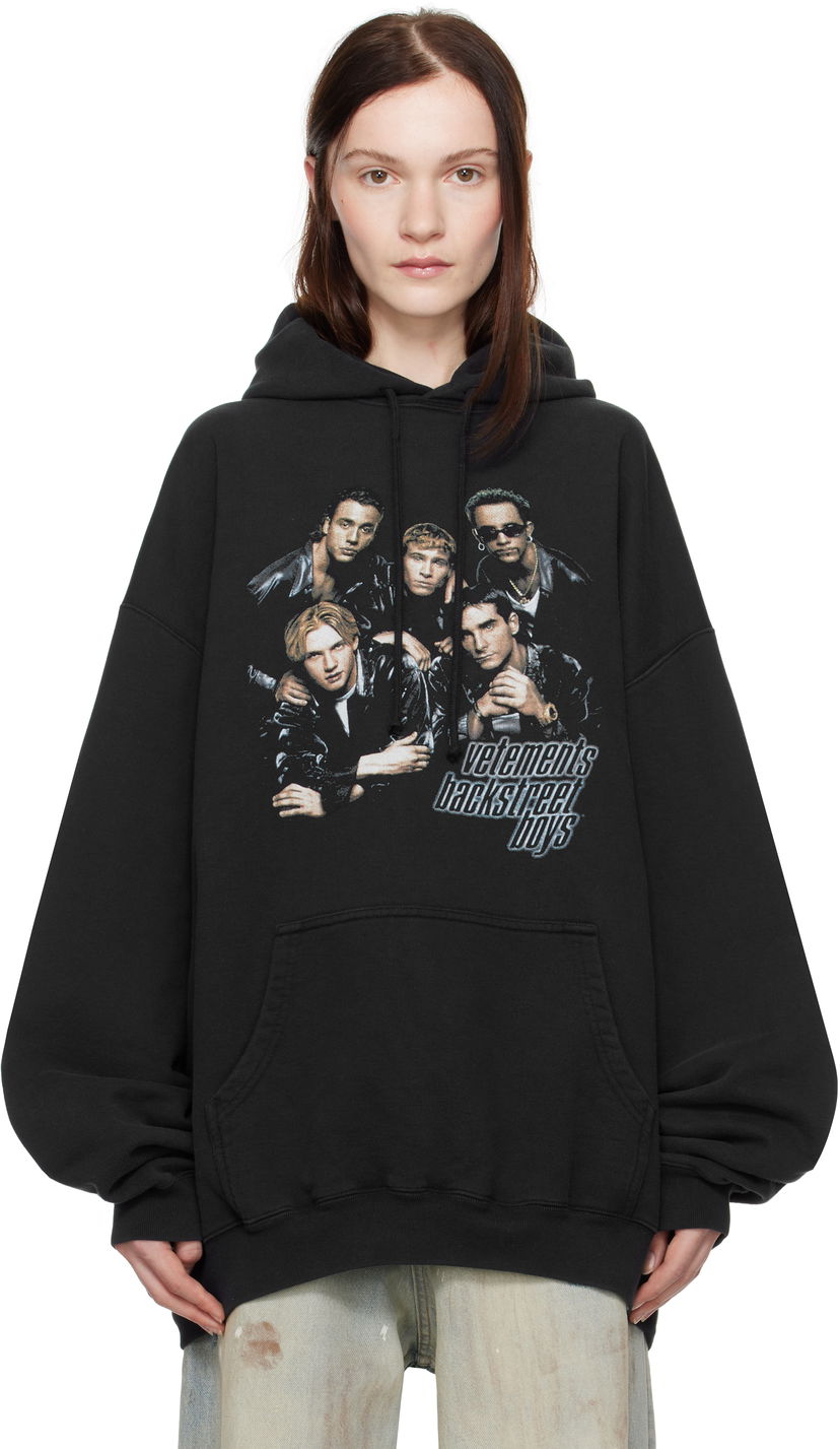 Pulover VETEMENTS Vetements Backstreet Boys Print Hoodie Črna | UA66HD700B