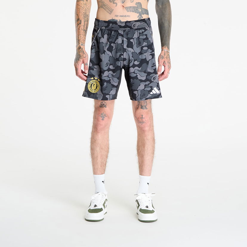 Kratke hlače adidas Originals Adidas x Bape FB Shorts Črna | KB2204