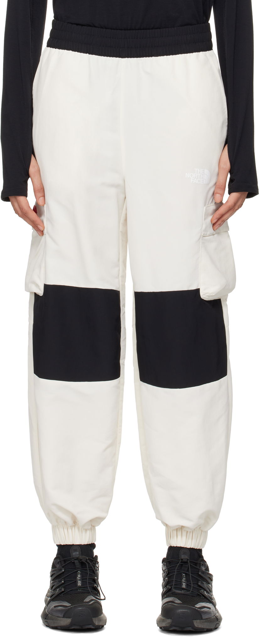 Cargo hlače The North Face HMLYN Colorblock Track Pants Bela | NF0A88Z6