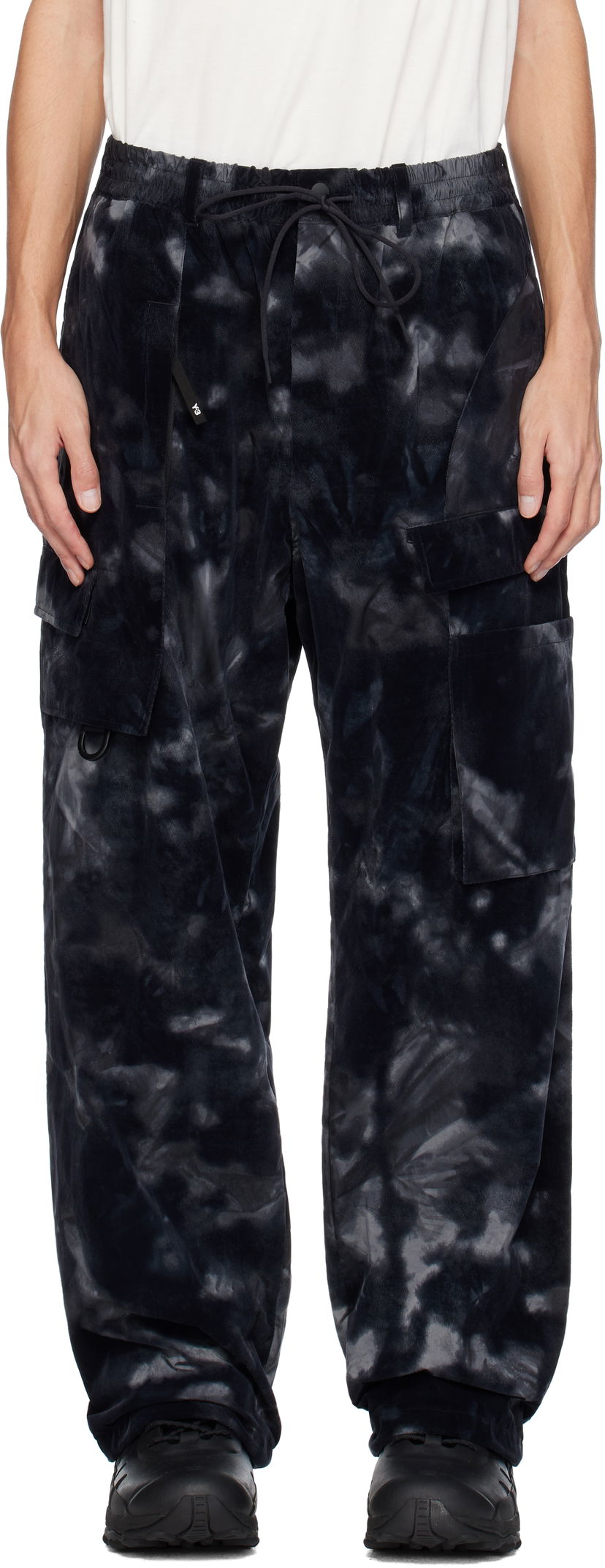 Cargo hlače Y-3 Cargo Pants Allover Print Črna | JE9285