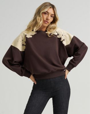 Pulover Wrangler Lainey Wilson Lainey Crew Neck XS Večbarvna | 112374955:XS, 1