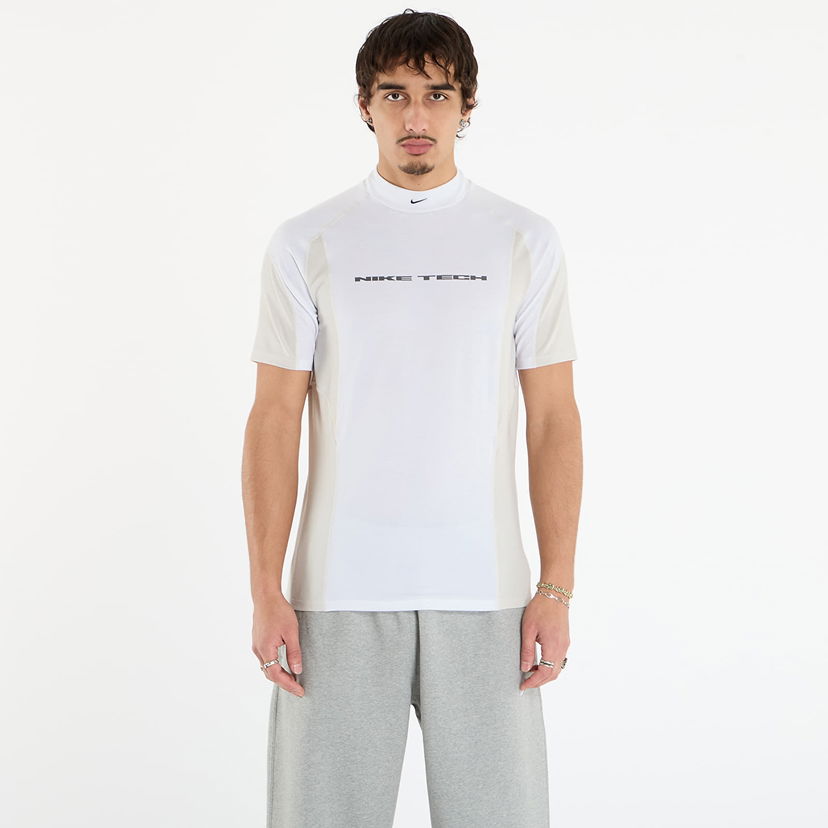 Majica Nike Nike Tech Dri-FIT Short-Sleeve Base Layer Bela | IB1522-100