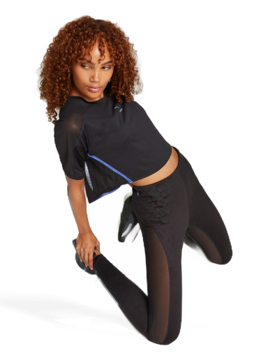 Krop-top Puma x KOCHÉ Cropped T-Shirt Črna | 535984_01