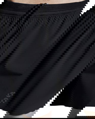 Kratke hlače On Running On Running 5" Performance Shorts Črna | 1mf1075-0553, 2