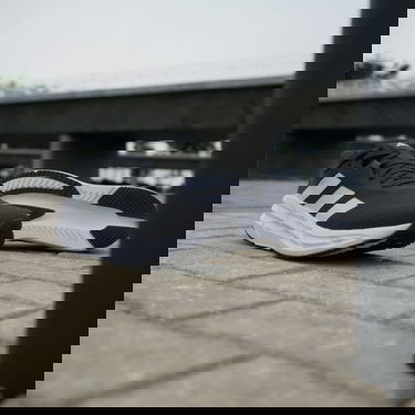 Superge in čevlji adidas Performance Adistar 3 Črna | ID6161, 2