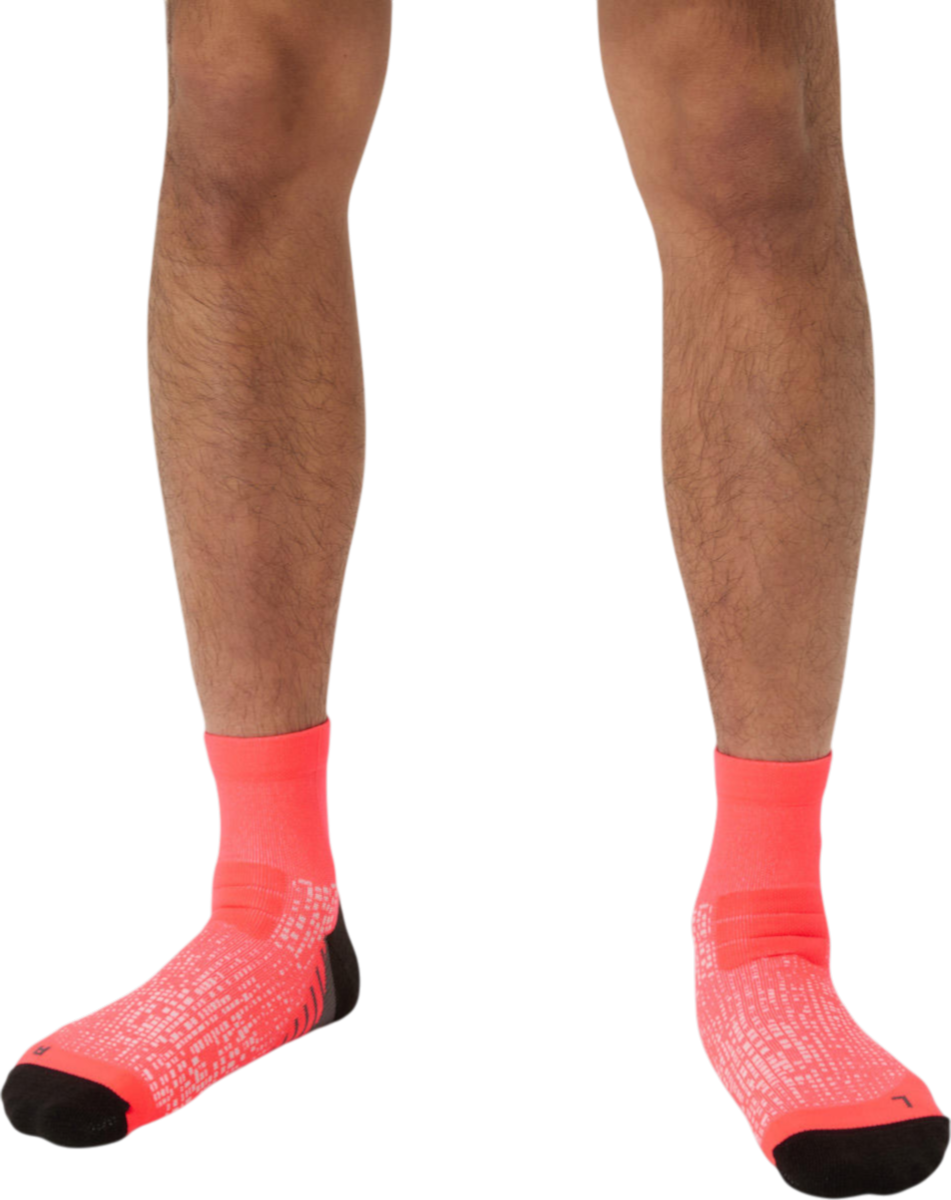 Nogavice Asics Performance Run Quarter Socks Rdeča | 3013b003-601, 1