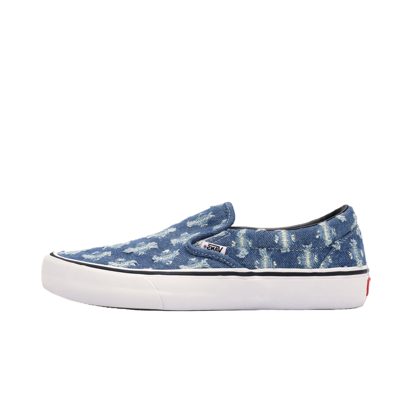 Superge in čevlji Vans Slip-On Supreme Hole Punch Denim Blue Modra | VN0A38DD2DD