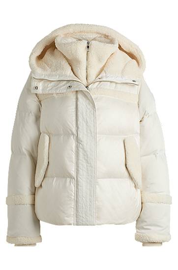 Puhovka BOSS Water-Repellent Puffer Jacket with Teddy Trim Bela | 50524479