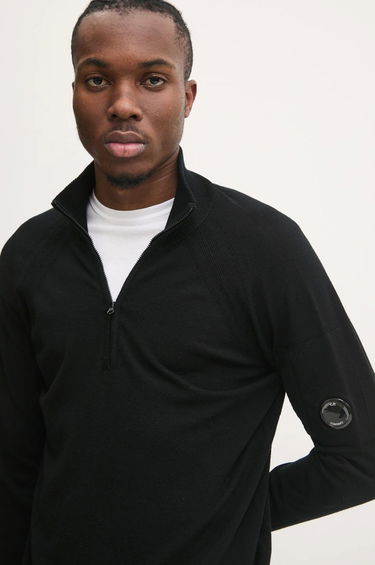 Pleteni pulover C.P. Company Lightweight Half-Zip Merino Wool Sweater Črna | 17CMKN193A005528A, 3