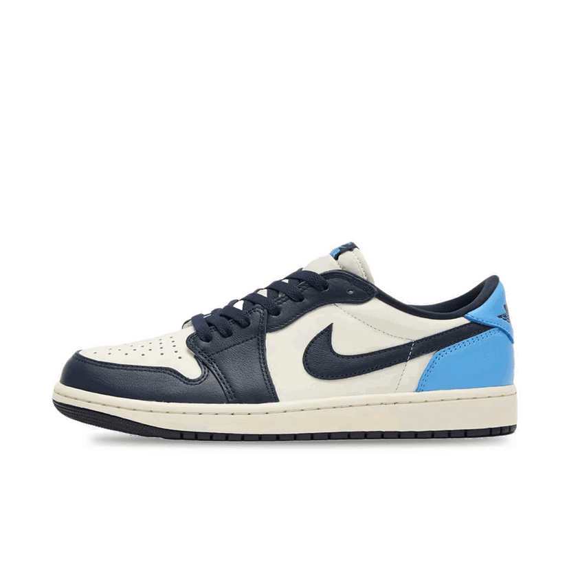 Superge in čevlji Jordan Jordan 1 Low OG Bela | CZ0790-400