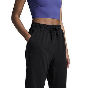 Trenirka On Running Studio Joggers Črna | 1WF12530553, 2