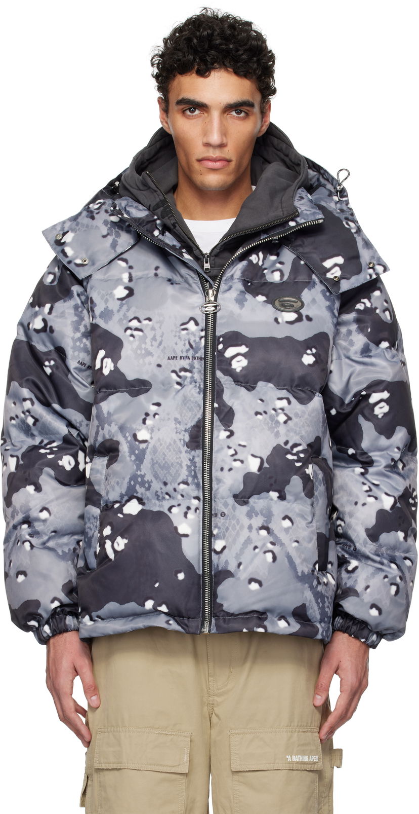 Puhovka AAPE by A Bathing Ape AAPE by A Bathing Ape Aape 29.5 Main Camo Down Jacket Siva | AAPDNM7666XXNBKG