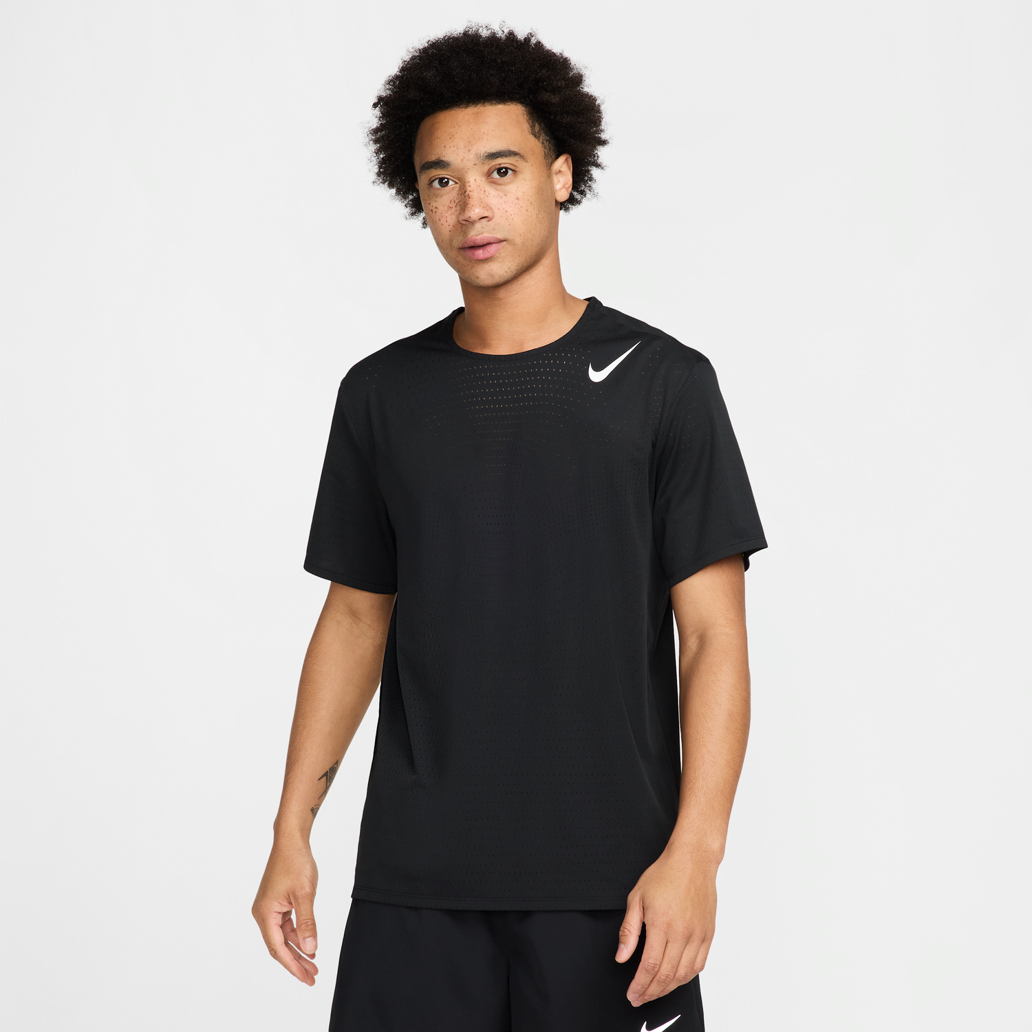 Majica Nike AeroSwift Dri-FIT ADV Running T-Shirt Črna | HJ3377-010, 1